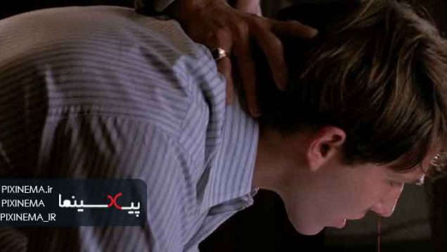 فیلم سینمایی بیلی باتگیت ، سکانس شکستن دماغ بیلی برای پوشاندن صحنه قتل