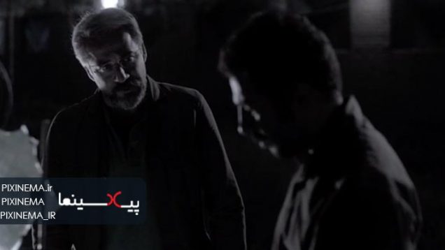 فیلم بدون تاریخ، بدون امضاء ، سکانس ابتدایی و تصادف در جاده