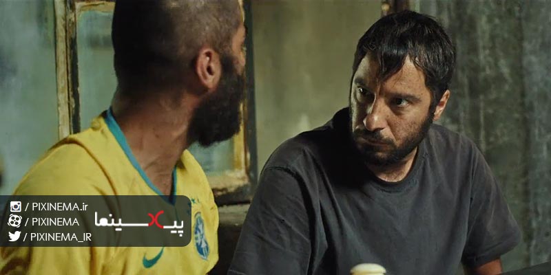 سکانس مغزهای کوچک زنگ‌ زده ، ناراحتی شاهین بعد از دستگیری برادرش